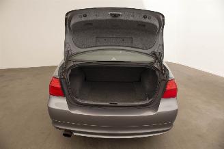 BMW 3-serie 318i Business Line Navi picture 33