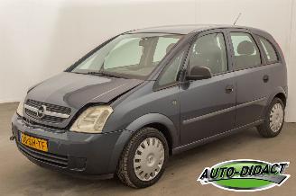 Voiture accidenté Opel Meriva 1.6-16V Business Airco 2006/1