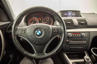 BMW 1-serie 118i Navi picture 9