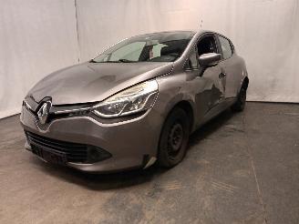 Salvage car Renault Clio Clio IV (5R) Hatchback 5-drs 0.9 Energy TCE 90 12V (H4B-400(H4B-A4)) [=
66kW]  (11-2012/...) 2013/7