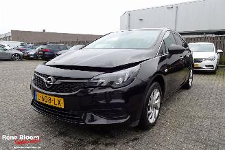 Salvage car Opel Astra Sports 1.2 Business Elegance 131pk 2021/6