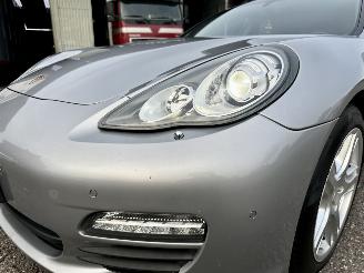 Porsche Panamera 3.0S Hybrid 333pk 8-traps aut + f1 - schuifdak - xenon - bose - luchtvering - front + side assist - 139.470 euro nwprijs - stoelkoeling picture 97