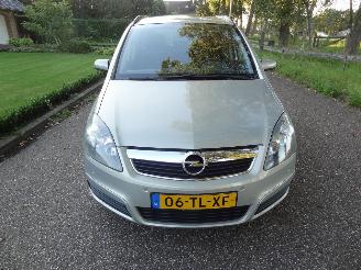 Opel Zafira 2.2 i 7 zitter 151381 Km Org NL, Nap 103 Kw picture 10