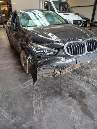 Salvage car BMW Aveo 116i www.midelo-onderdelen.nl 2023/1