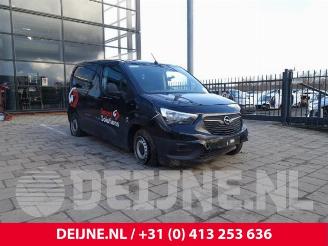 dañado motos Opel Combo Combo Cargo, Van, 2018 1.6 CDTI 75 2019/1