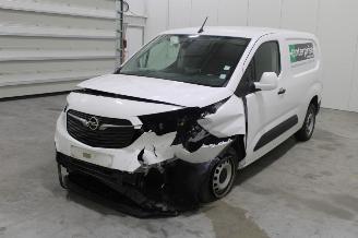 Damaged car Opel Combo  2021/7