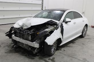 Voiture accidenté Mercedes Cla-klasse CLA 250 2020/11