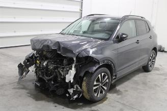 skadebil auto Volkswagen T-Cross  2020/10