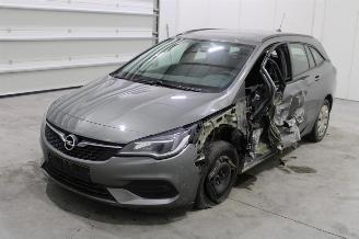 skadebil auto Opel Astra  2020/9