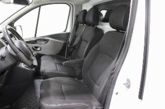 Renault Trafic  picture 9
