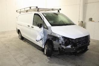 Vaurioauto  passenger cars Mercedes Vito  2019/6