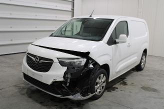 Voiture accidenté Opel Combo  2020/10
