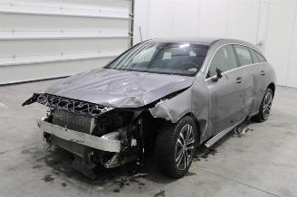 uszkodzony samochody osobowe Mercedes Cla-klasse CLA 180 2023/8
