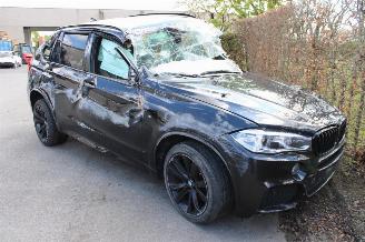 Vaurioauto  passenger cars BMW X5  2018/7