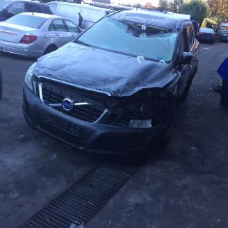 uszkodzony samochody osobowe Volvo Xc-60  2011/1