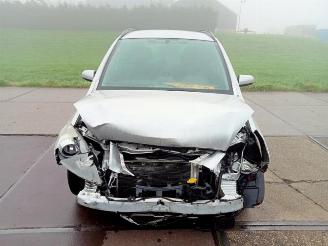 škoda osobní automobily Opel Zafira Zafira (M75), MPV, 2005 / 2015 1.6 16V 2007/11
