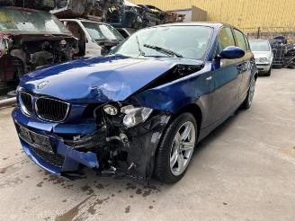 Damaged car BMW 1-serie 1 serie (E87/87N), Hatchback 5-drs, 2003 / 2012 118i 16V 2008/8