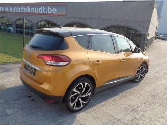 Autoverwertung Renault Scenic 1.5 DCI  BOSE 2017/12