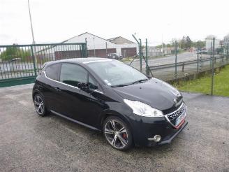 Peugeot 208 1.6 TURBO 200 picture 1