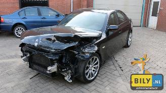 Damaged car BMW 5-serie E60 525D 2005/11