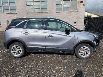 uszkodzony samochody osobowe Opel Crossland X INNOVATI 2019/12