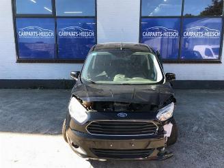Autoverwertung Ford Tourneo Courier  2016/9