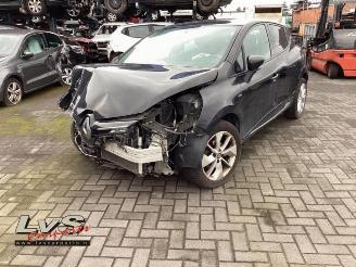 damaged scooters Renault Clio Clio IV (5R), Hatchback 5-drs, 2012 1.5 dCi 75 FAP 2016/6