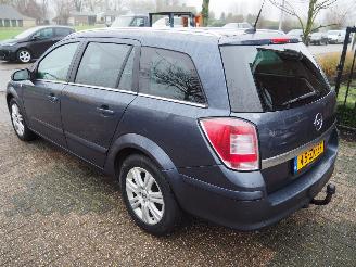 Opel Astra Automaat picture 6