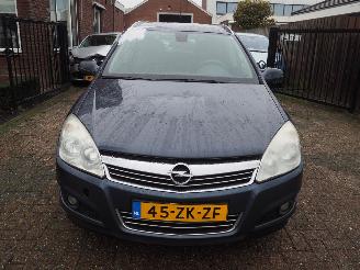 Opel Astra Automaat picture 2