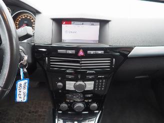 Opel Astra Automaat picture 21