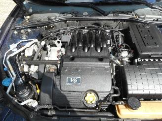 Rover 75 75 Sedan 2.5 V6 24V (25K4F) [130kW]  (10-2001/05-2005) picture 13